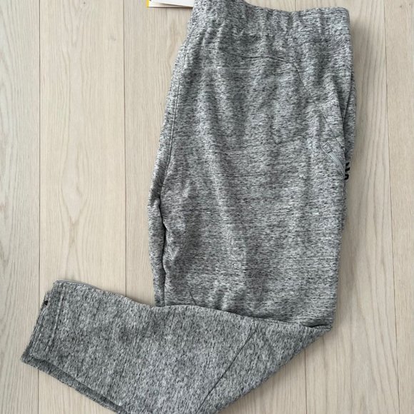 Under Armour 137025 Curry Joggers Mod Gray Medium Heather  ( 4XLT ) - Picture 5 of 5